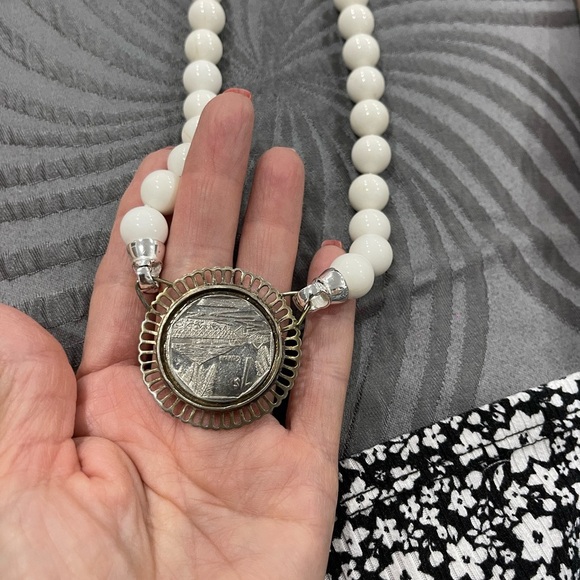Necklace with a Cuban Coin in Silver - Picture 3 of 3